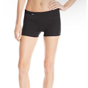 ✨Oiselle Women's Mini Stride Shorts✨